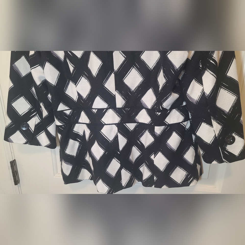 East 5th BLACK & WHITE Brushstroke Diamond 3/4 Blazer - Picture 5 of 9